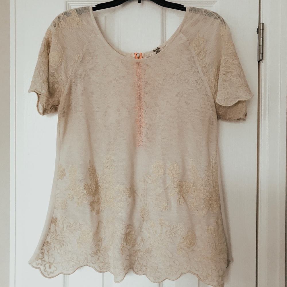 BKE embroidered top